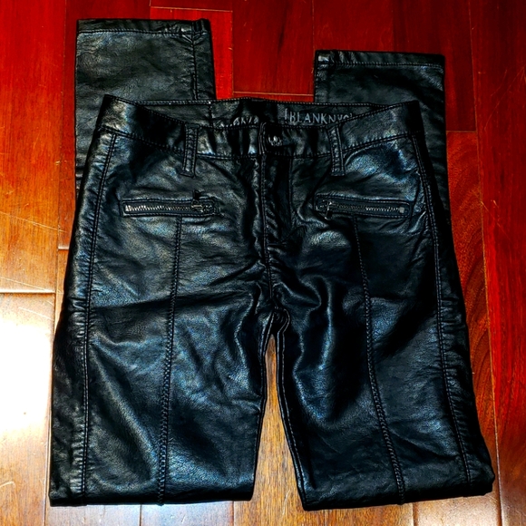 Blank NYC faux leather girls pants - Picture 5 of 12